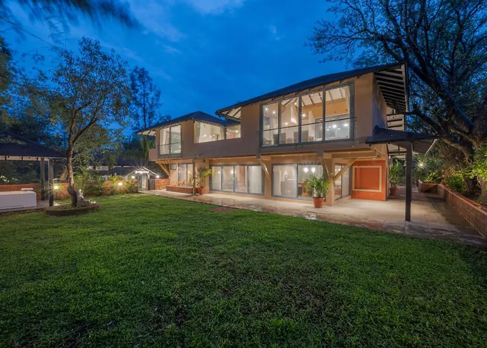 Saffronstays Red Brick House - 3Br English-Style Villa With Verandah Dining, Orchard Lawn & Classic Charm Panchgani